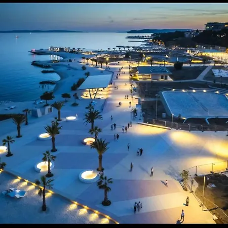 Lu Апартаменты Сплит